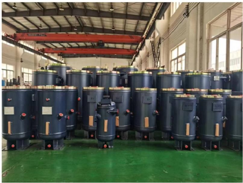 中高端空壓機(jī)用油分桶